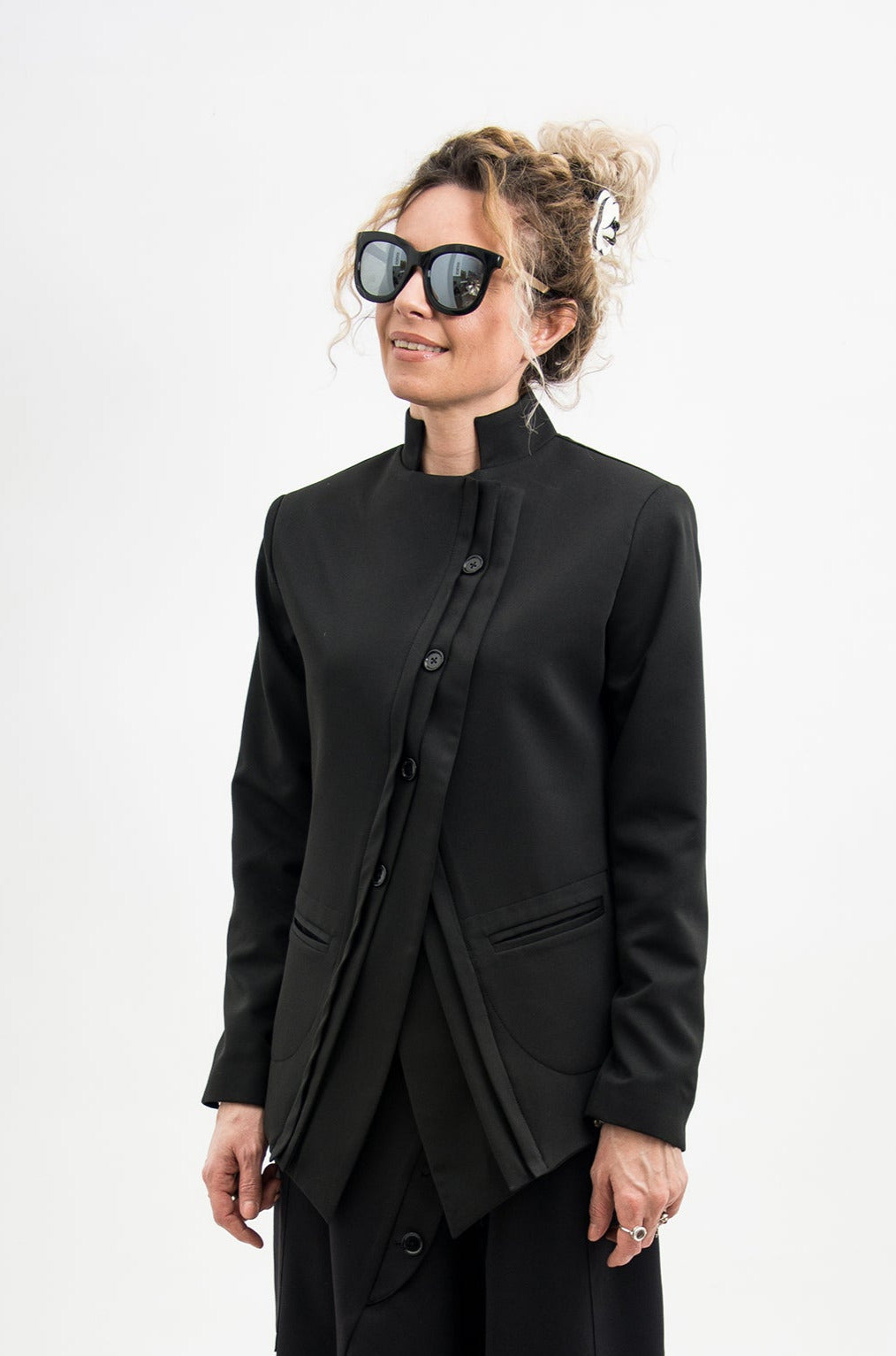 Asymmetrical Black Suit Blazer Women - Effortless style for every size XS / Black Asymmetrical Black Suit Blazer Women - Effortless style for every size XS / Black