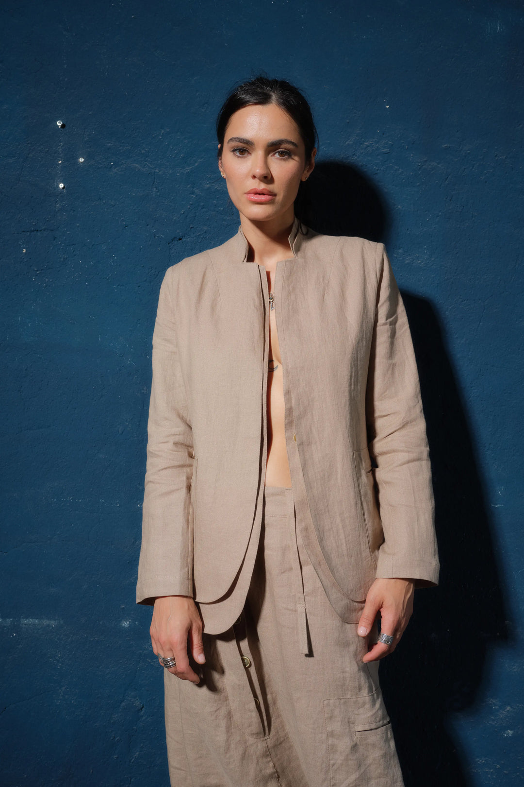 Exclusive Women's Linen Blazer with Dual Lapels and a Touch of Glamour