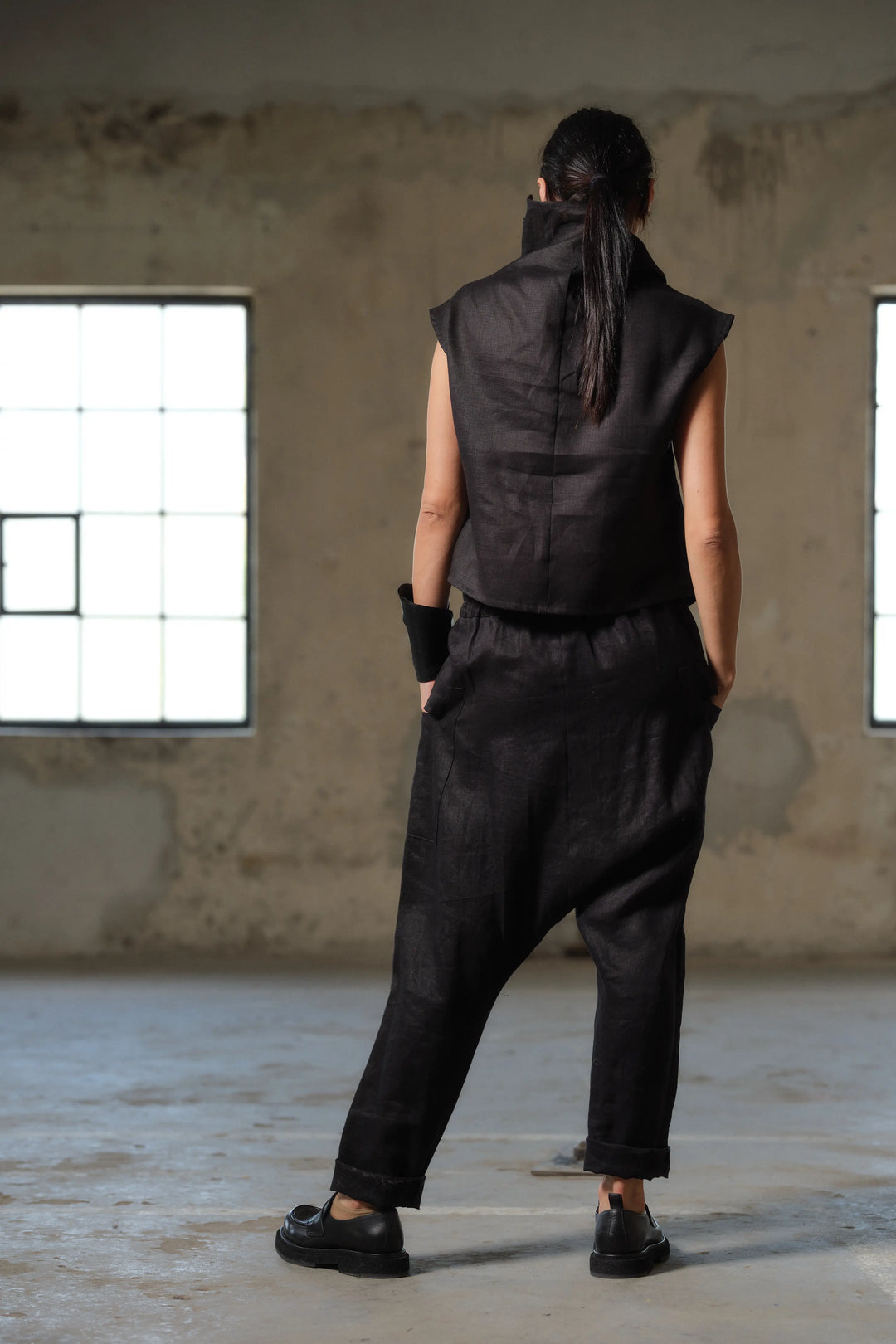 Versatile Avant-garde Sleeveless Top - Styling Inspiration