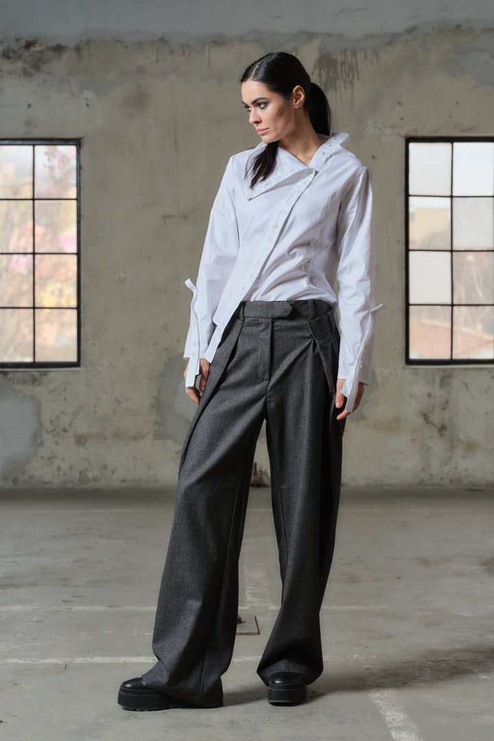 Elegant wide-leg merino wool pants