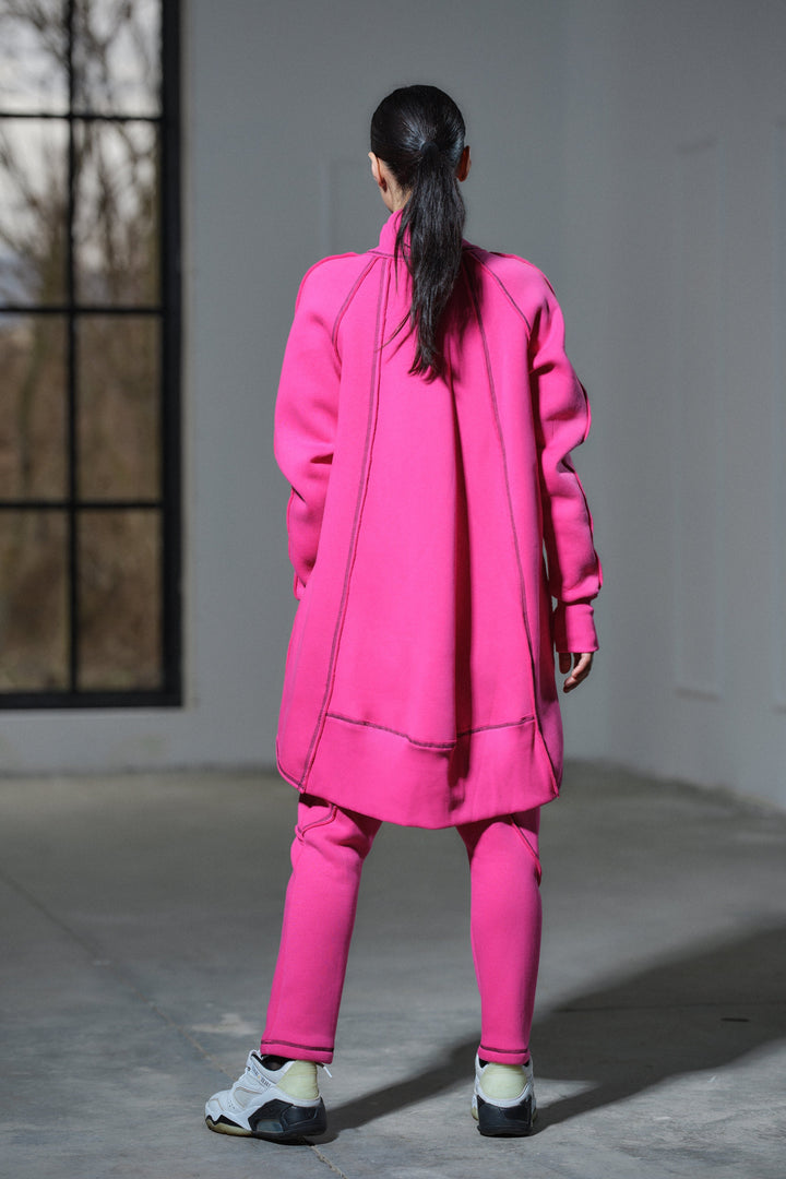 Asymmetrical oversized cotton sweatshirt in fuchsia