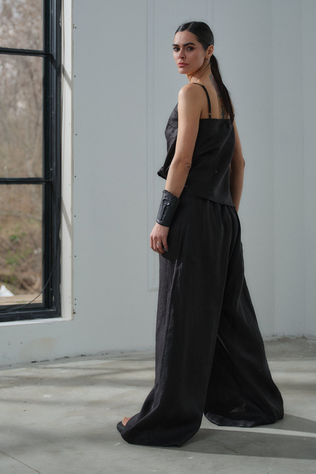 Black linen tank top