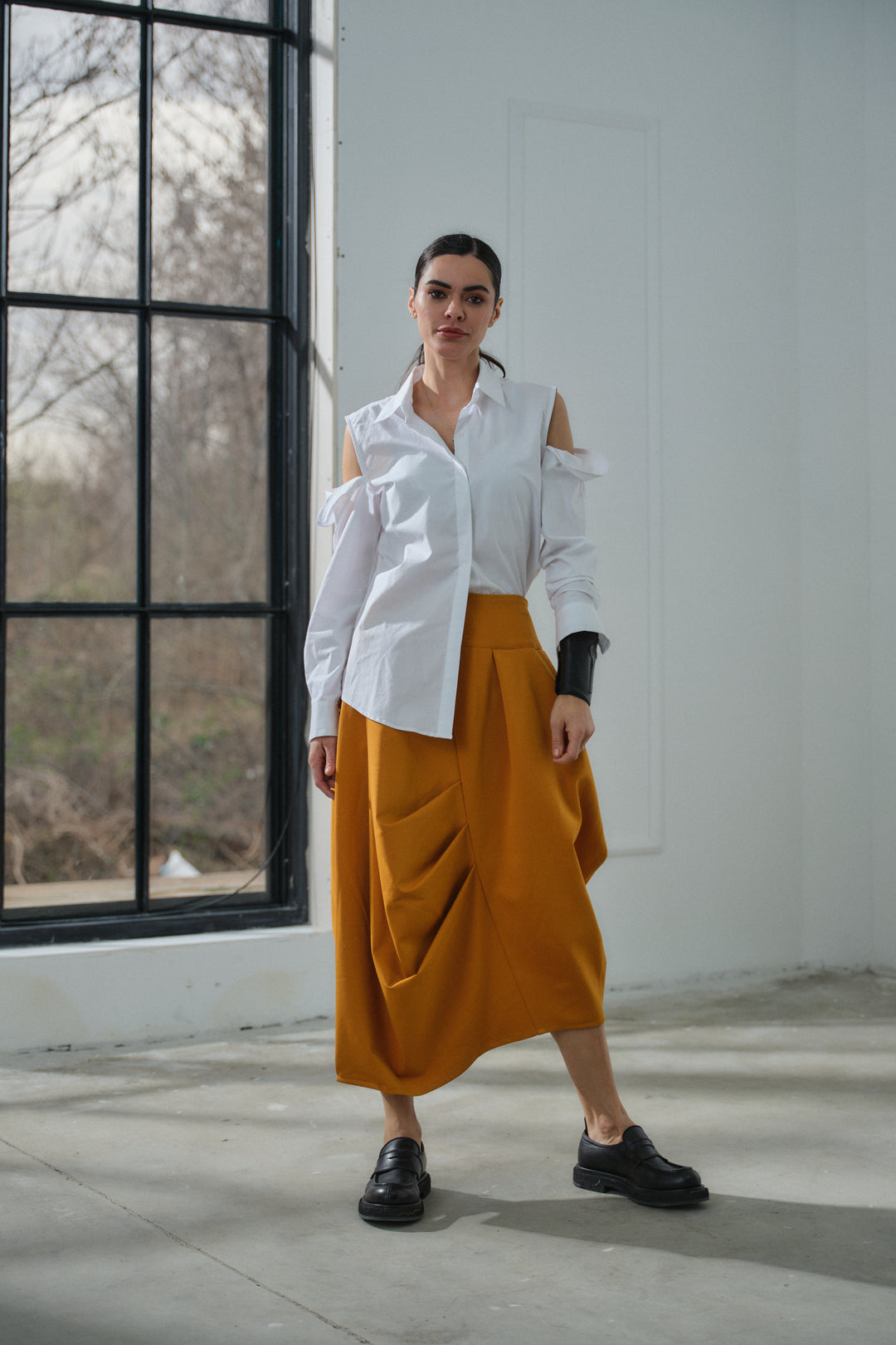 Asymmetrical viscose midi skirt