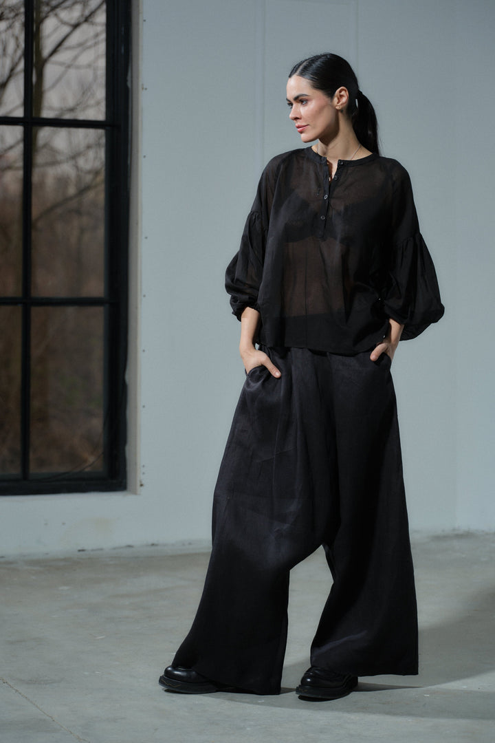 Black voluminous sleeves cotton blouse