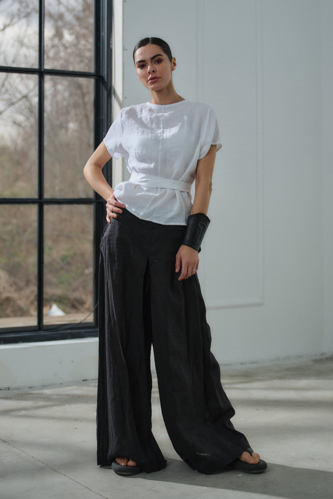 Black wide leg linen pants