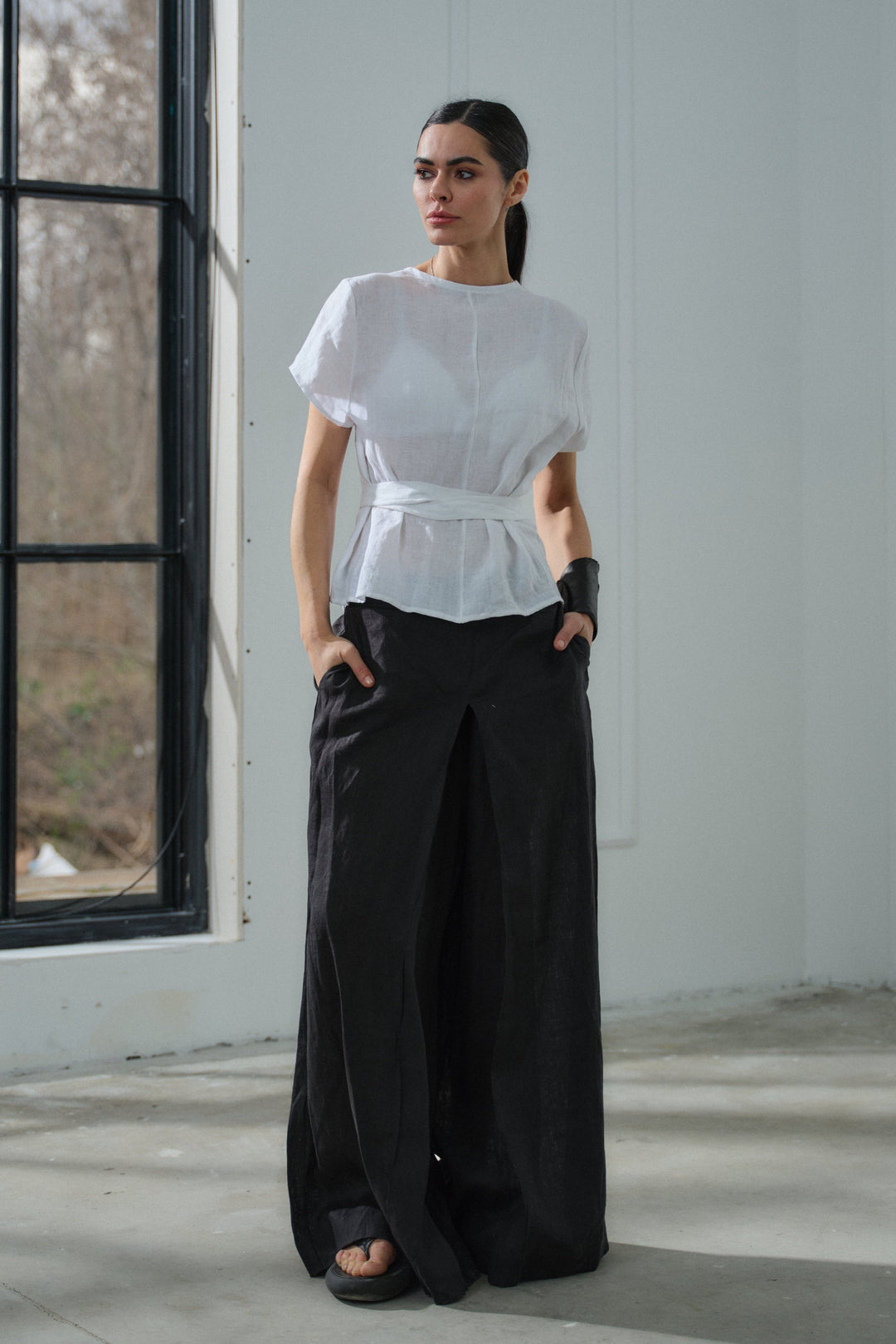 Black wide leg linen pants