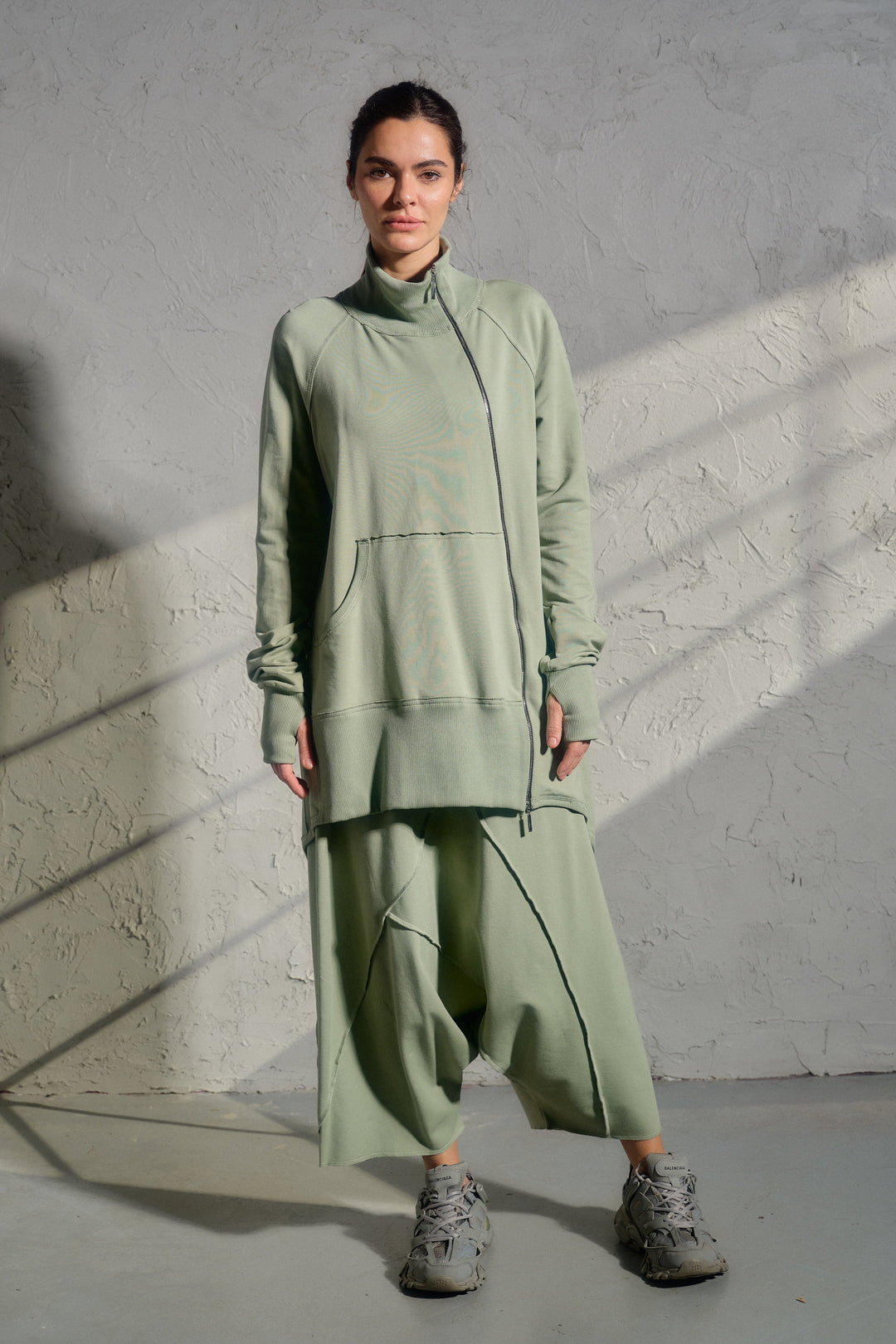 Avant garde loose fit sweatshirt in green tea color