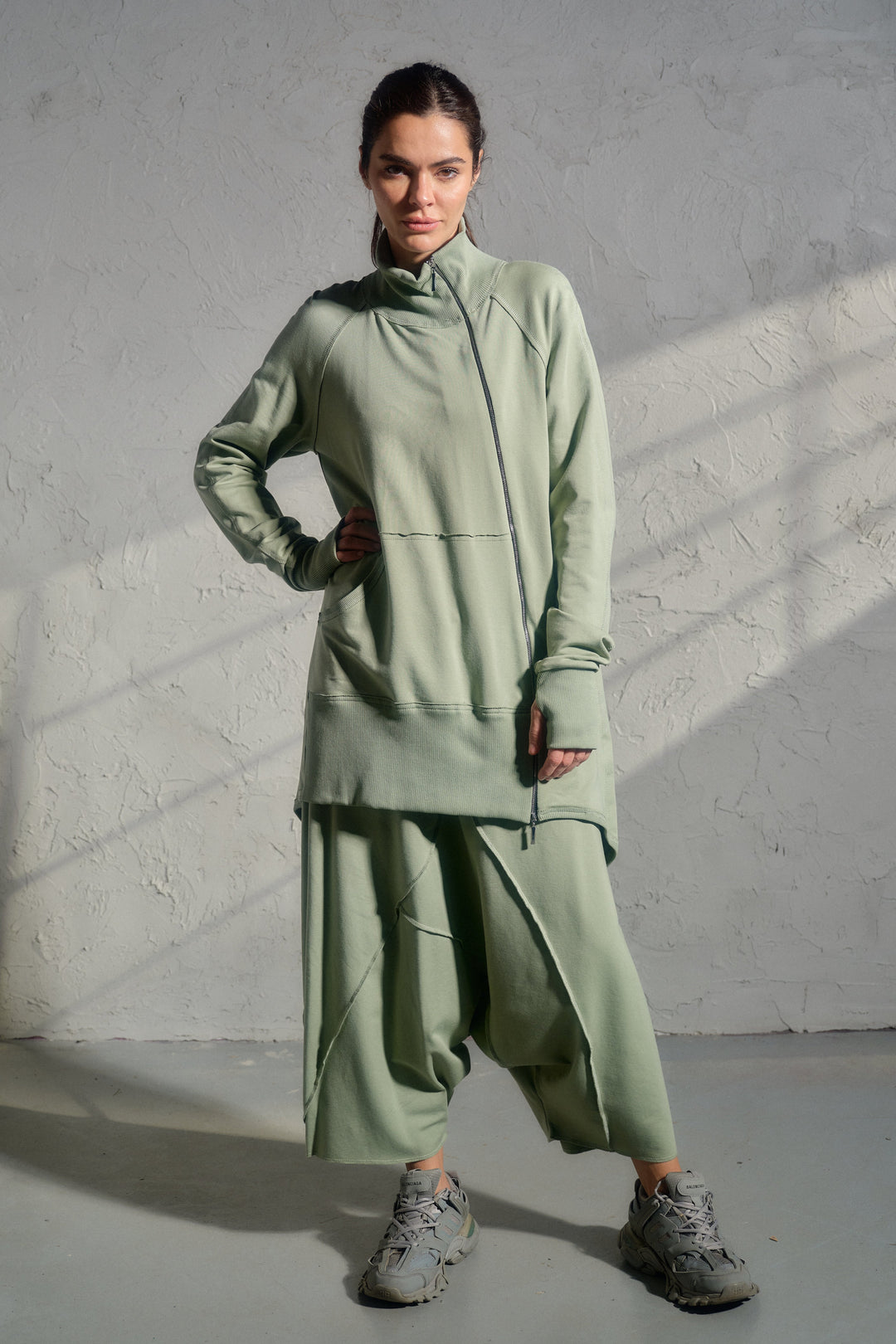 Avant garde loose fit sweatshirt in green tea color