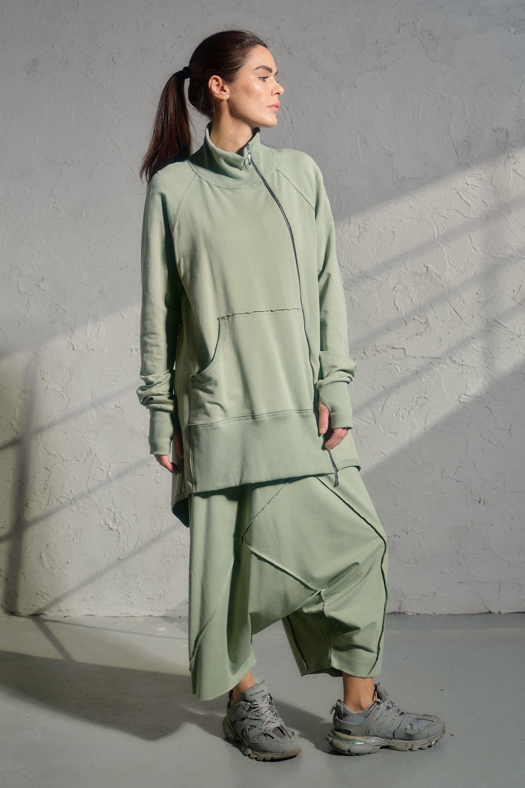 Avant garde loose fit sweatshirt in green tea color