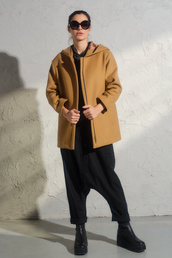 Minimalistic pure wool coat