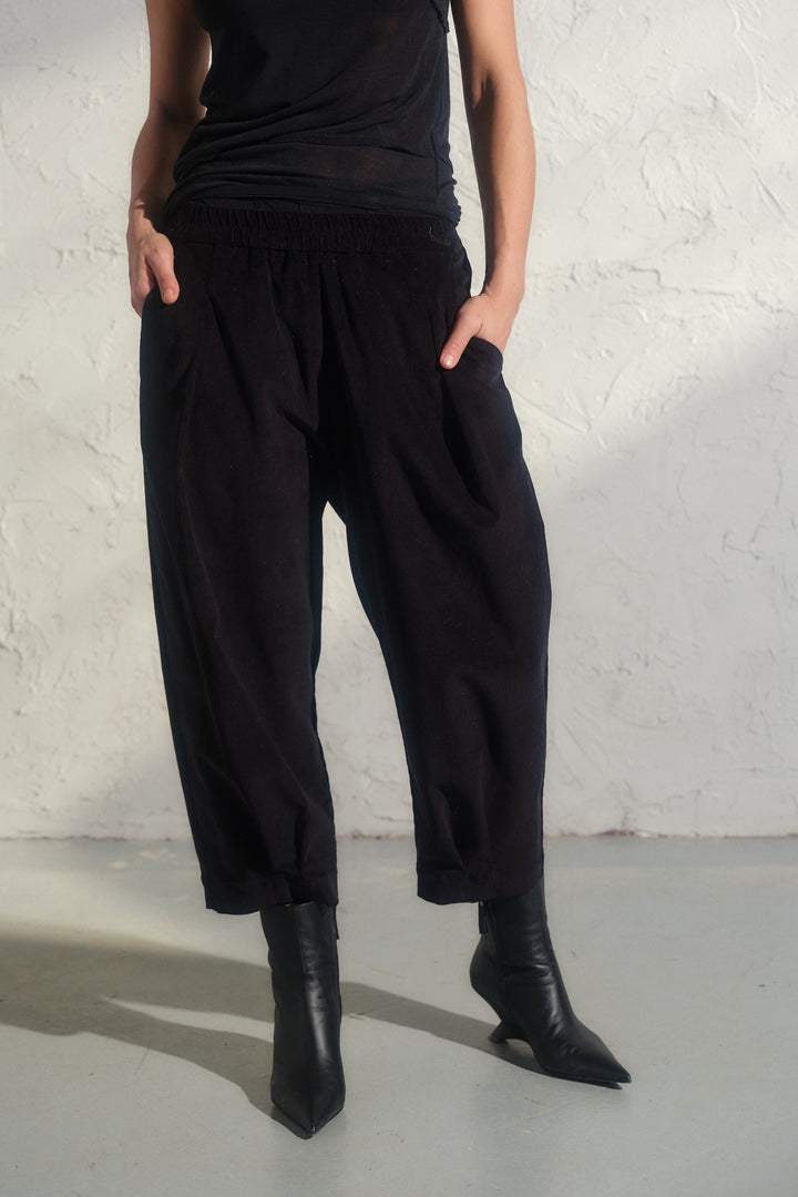 Barrel Cut Corduroy Pants Women