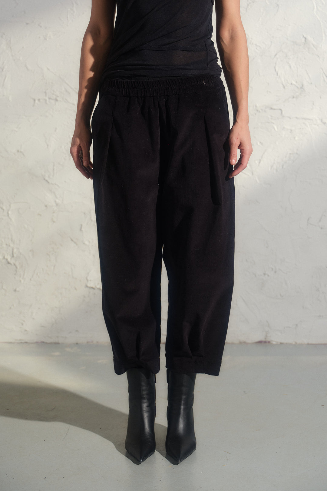 Barrel Cut Corduroy Pants Women