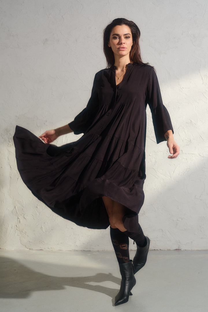 Elegant midi black viscose dress with bell sleeves