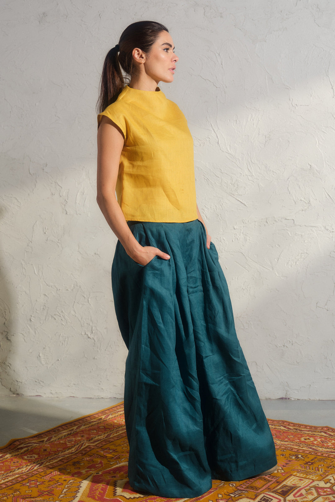 Wide leg petrol blue linen pants with pleats