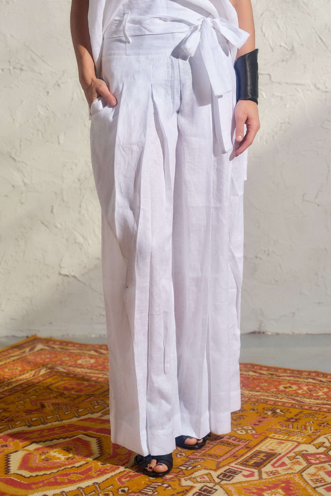 White wide leg linen pants