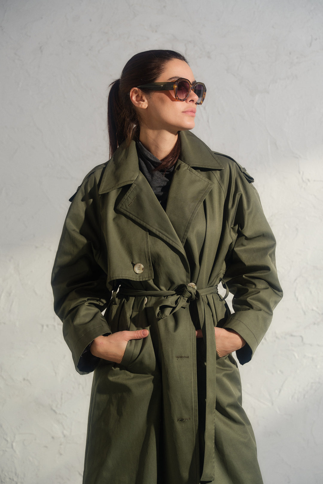 Double breasted trench coat in black