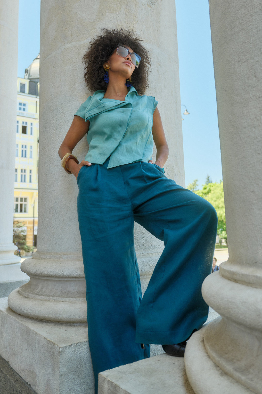 Sculptural Linen top in Green Tea