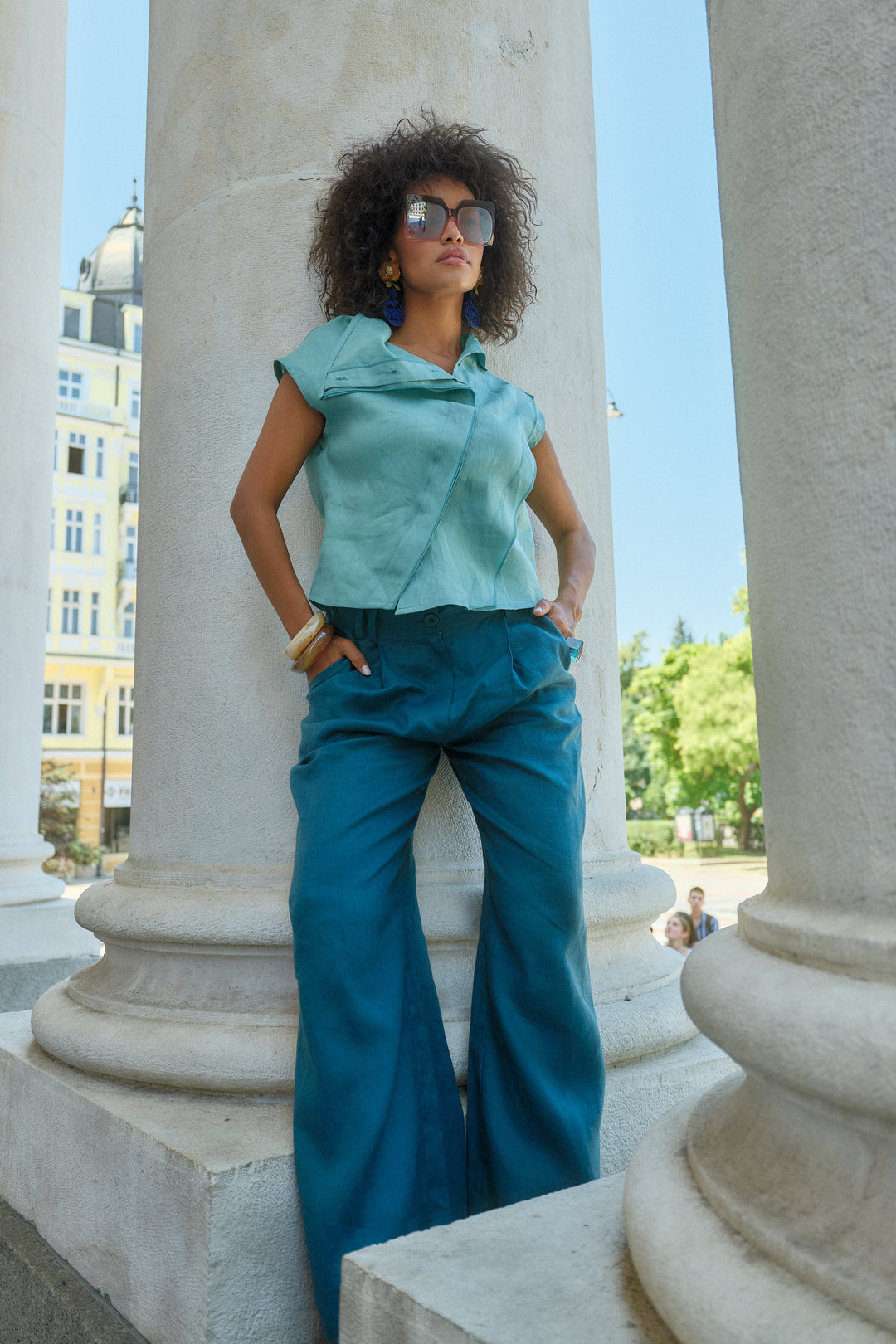 Sculptural Linen top in Green Tea