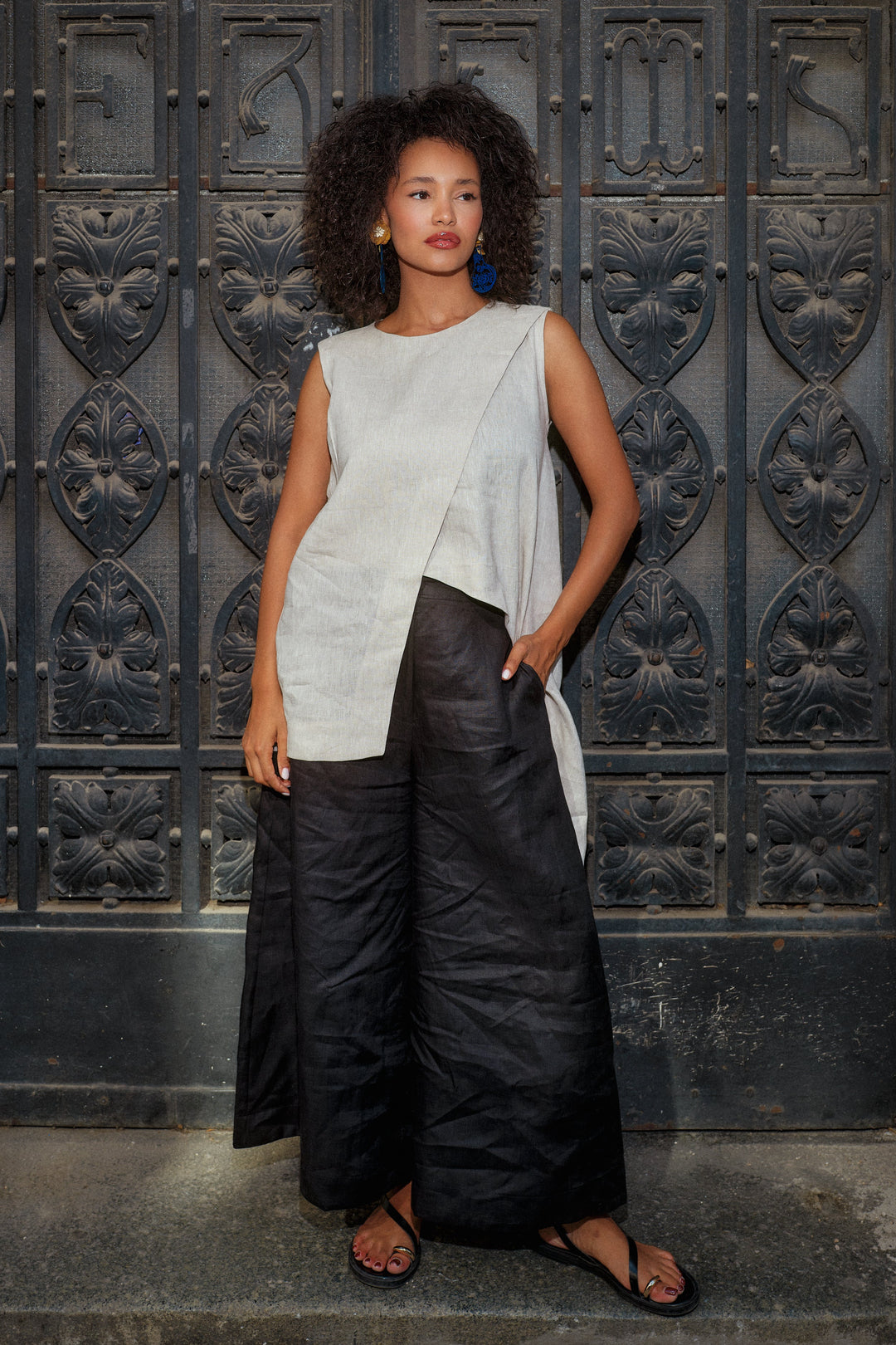 Avant-Garde Wide Leg Linen Palazzo Pants