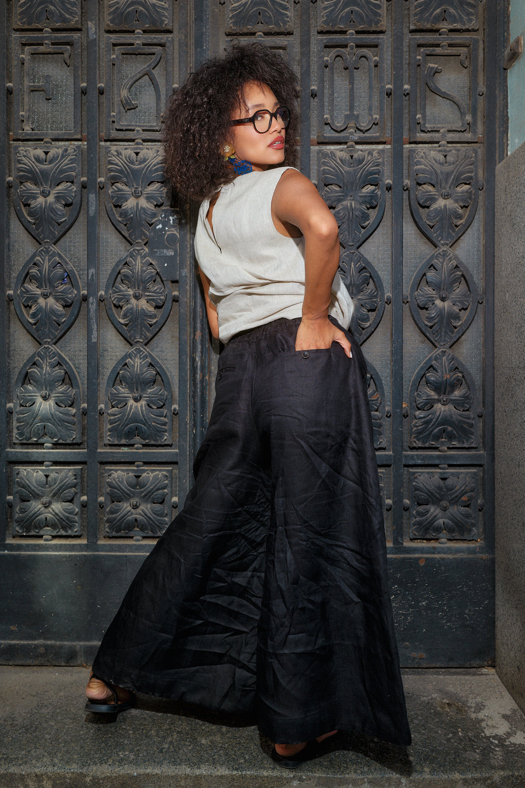Avant-Garde Wide Leg Linen Palazzo Pants