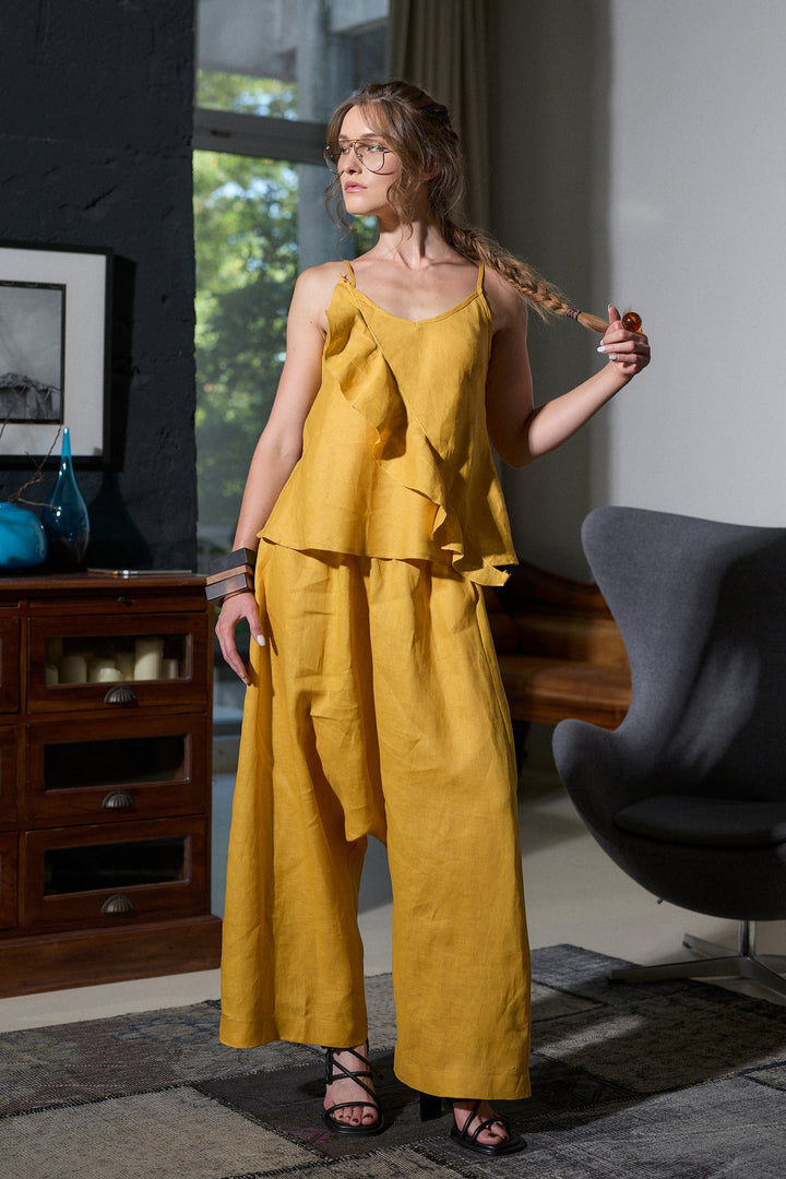 Linen harem pants in mustard