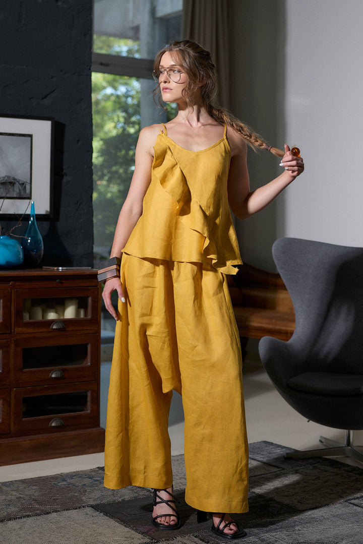 Linen harem pants in mustard