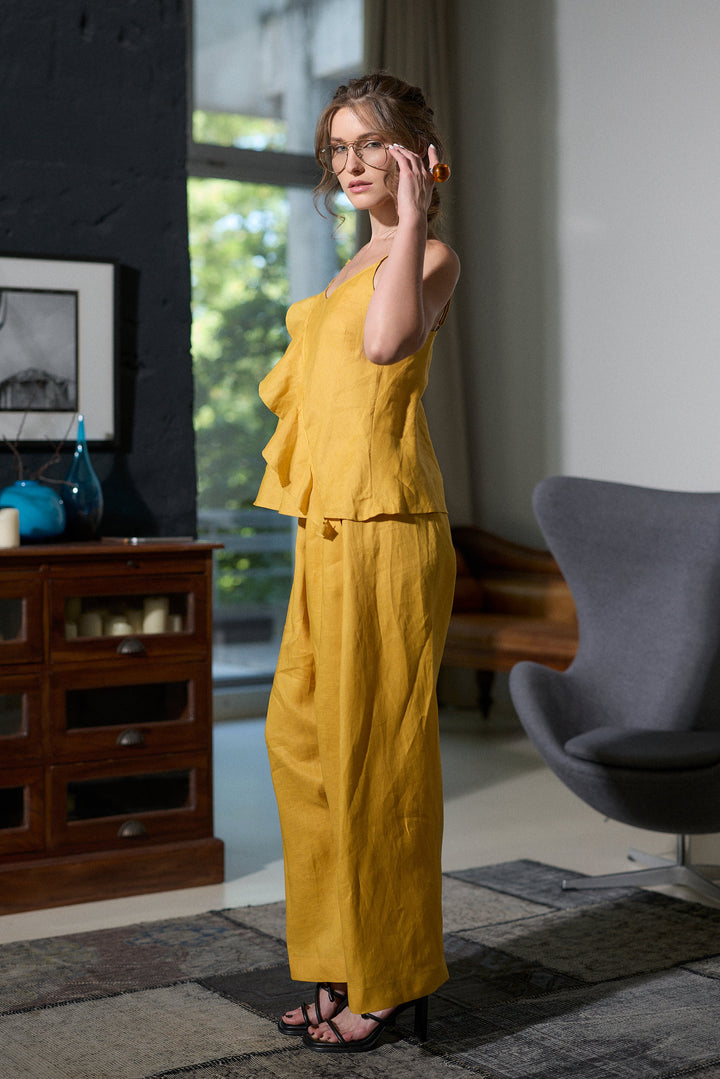 Linen harem pants in mustard