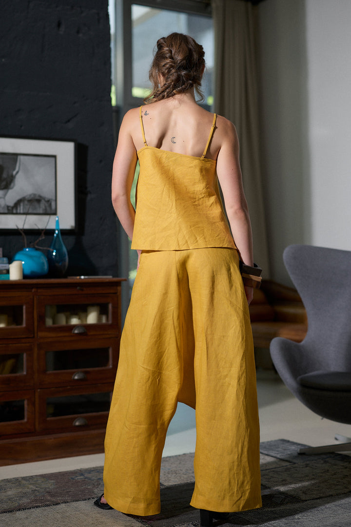Linen harem pants in mustard