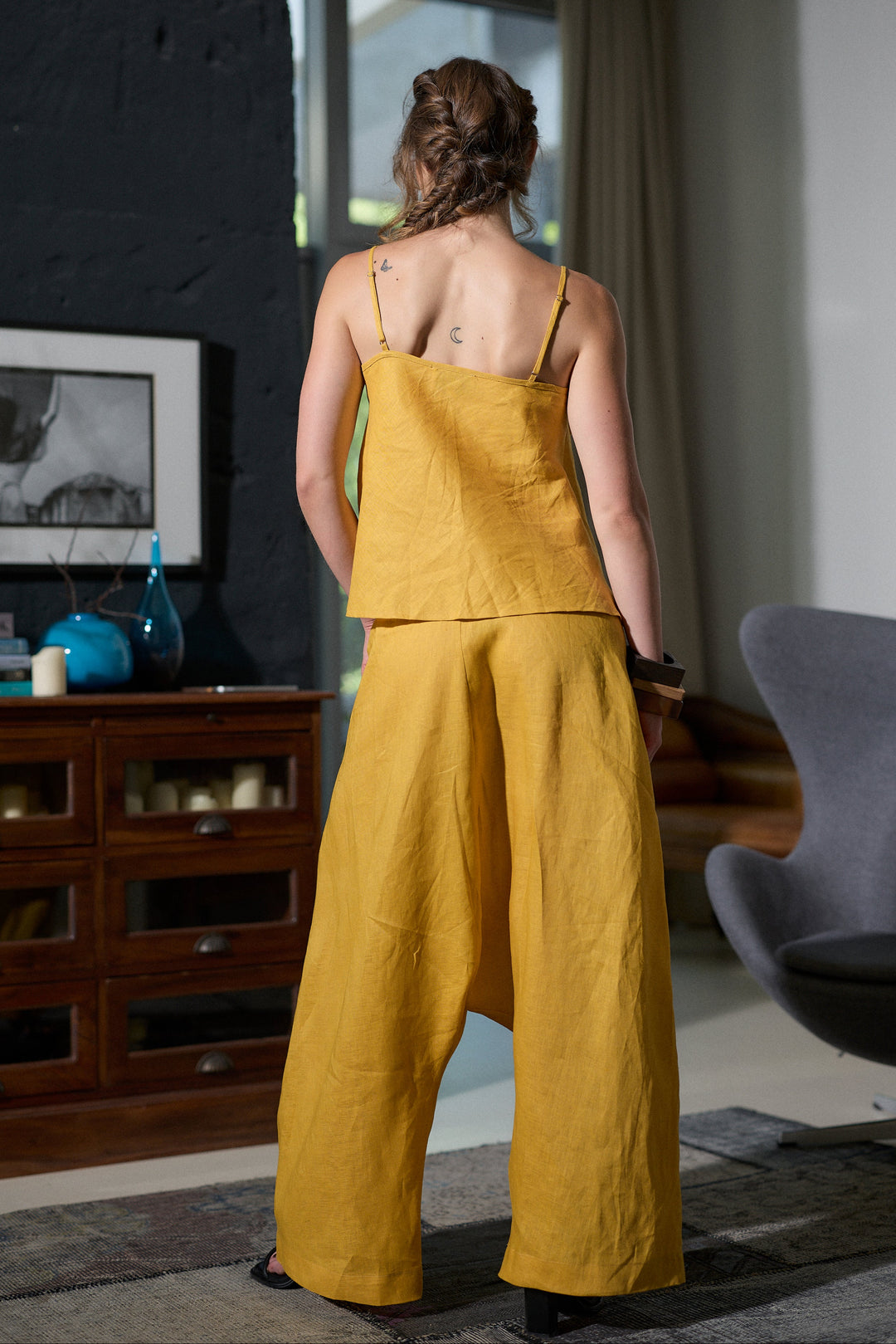 Linen harem pants in mustard