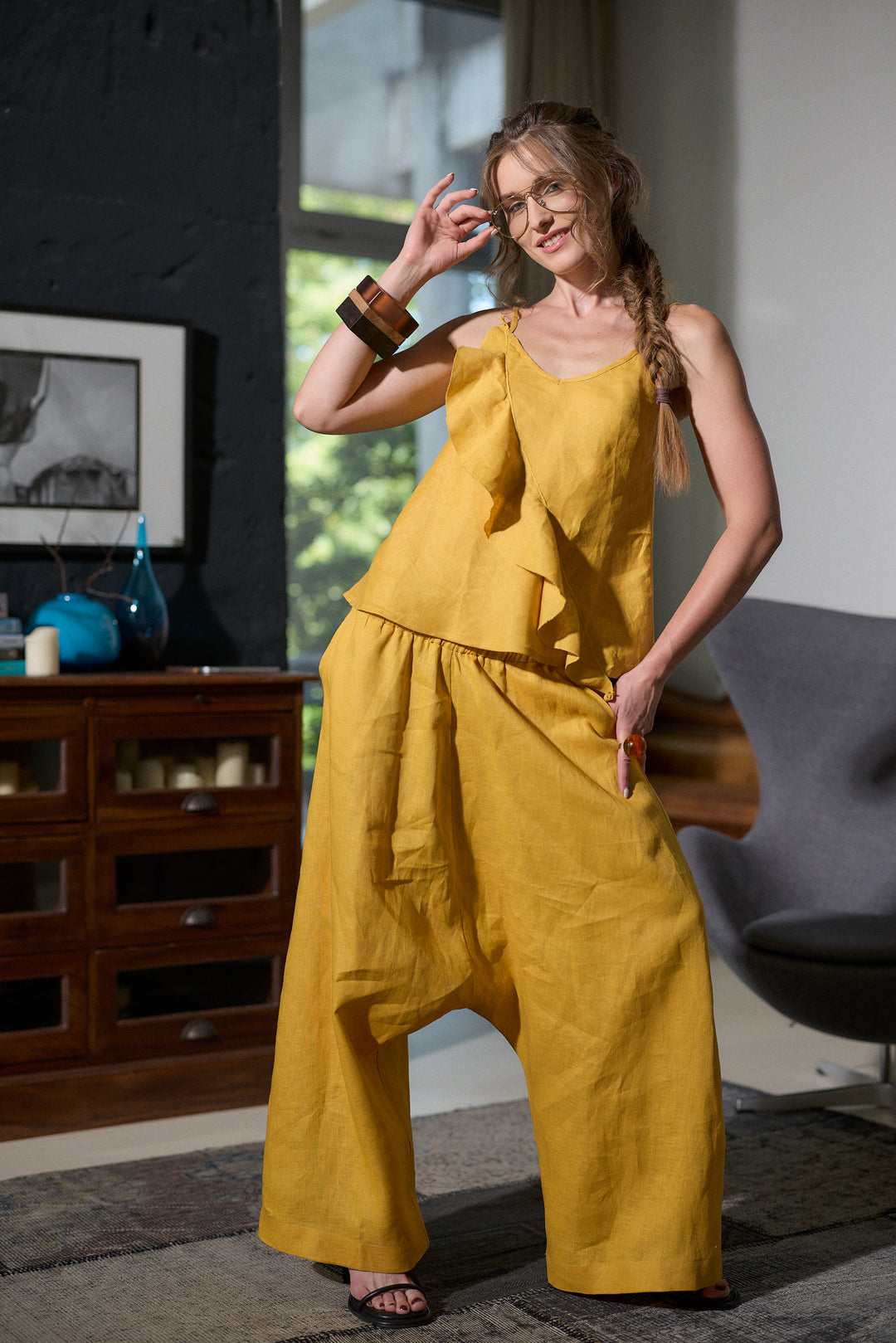 Linen harem pants in mustard