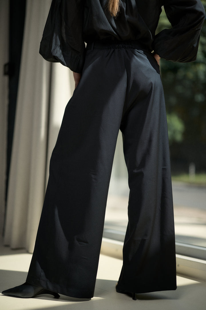 Cool Merino Wool Wide Leg Trousers with Architectural Pleats