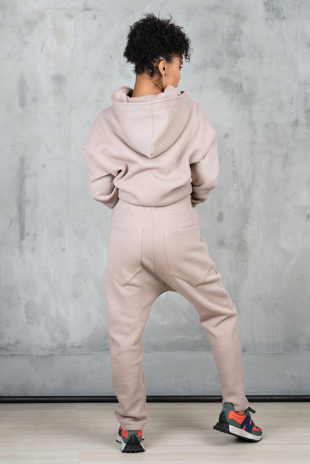 Asymmetrical activewear tracksuit set of sweatshirt and sweatpants