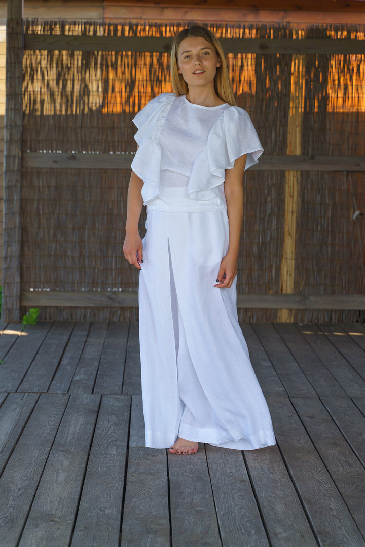 White Linen Summer Boho Top with Ruffles